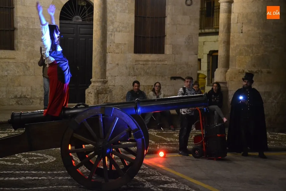 La nueva Ruta de los Malditos dedicada al 75 Aniversario hace su debut en las calles  