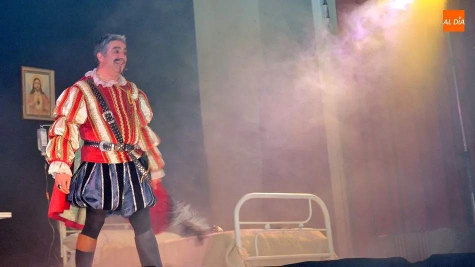 Foto 5 - El grupo teatral El Duende de Lerma acerca &lsquo;La sombra del Tenorio&rsquo; al p&uacute;blico en el centro...
