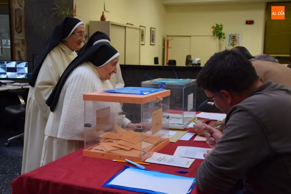 Foto 4 - M&aacute;s de 300.000 salmantinos est&aacute;n llamados a votar este domingo en las elecciones generales m&aacute;s...