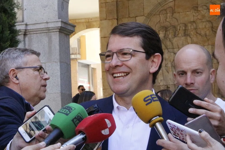 Foto 4 - Ma&ntilde;ueco anima a los salmantinos a votar &ldquo;pensando en lo que creemos que es mejor para Espa&ntilde;a&rdquo; ...
