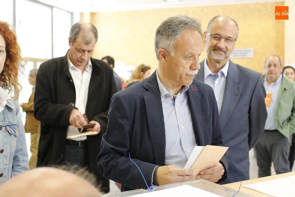 Mirón, durante su votación / Elena Fernández