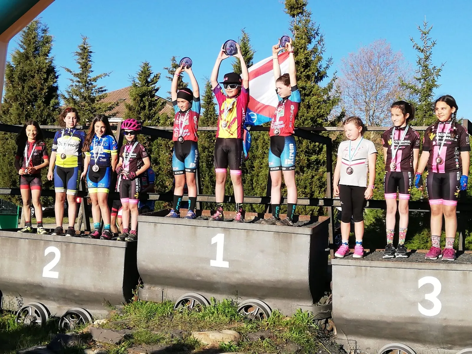 Foto 2 - Adri&aacute;n L&oacute;pez logra un bronce para la Escuela de Ciclismo Salmantina en el Regional de BTT de...