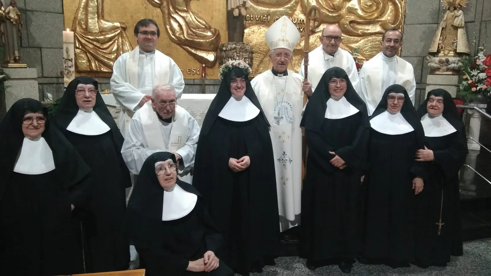 Foto 7 - La Superiora de las Hermanitas de los Ancianos Desamparos conmemora sus Bodas de Plata  