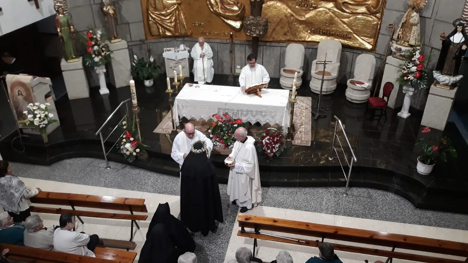 Foto 4 - La Superiora de las Hermanitas de los Ancianos Desamparos conmemora sus Bodas de Plata  