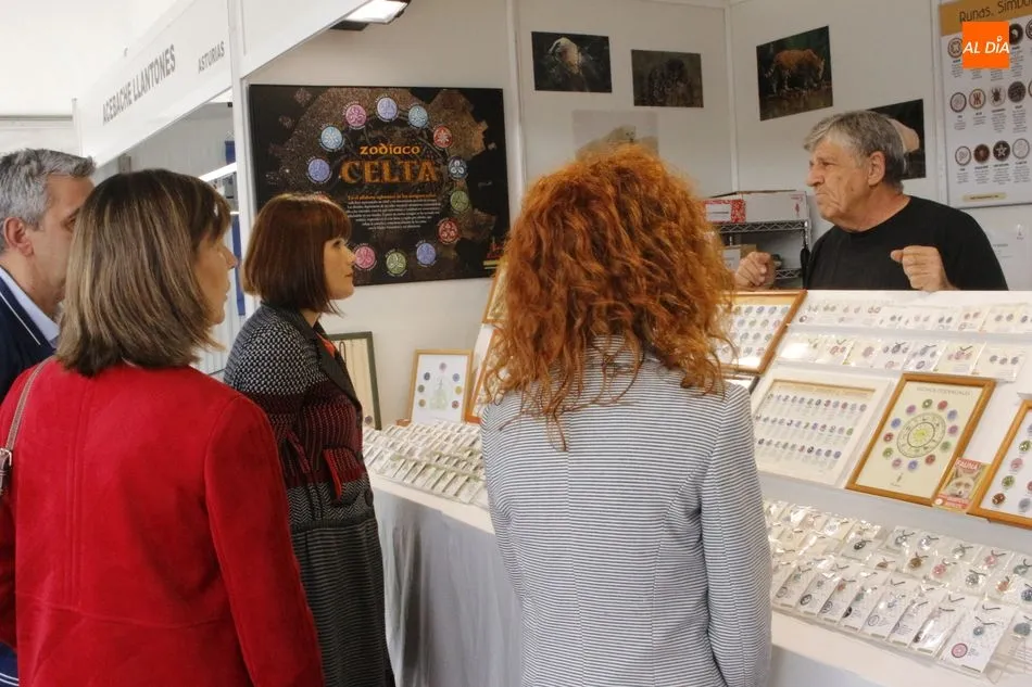 Foto 5 - Cerca de 40 talleres muestran los oficios tradicionales en la&nbsp;XVII Feria de Artesan&iacute;a de Salamanca