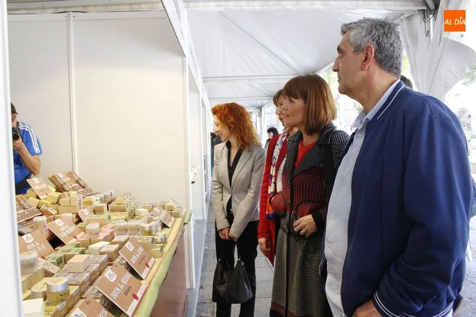 Foto 4 - Cerca de 40 talleres muestran los oficios tradicionales en la&nbsp;XVII Feria de Artesan&iacute;a de Salamanca