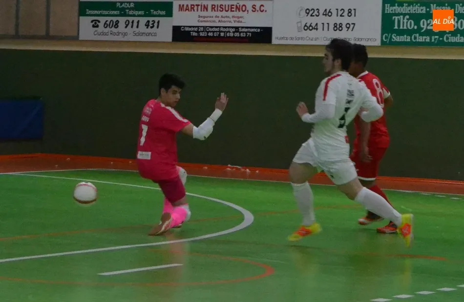 Foto 8 - El III Cadete se queda sin victoria ante el Segovia a falta de 2&rdquo; mientras que el Juvenil casi...