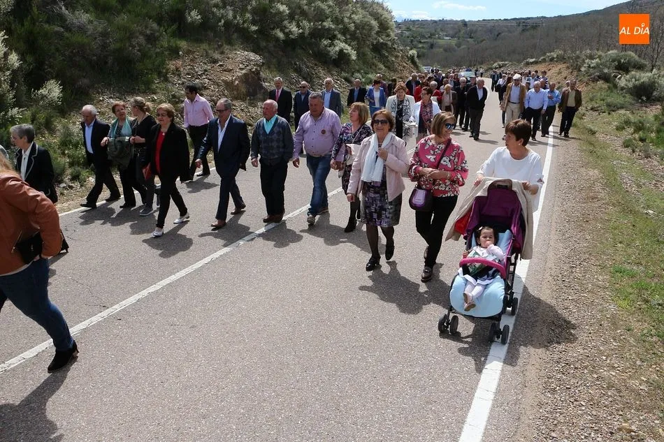 Foto 3 - Linares se vuelca con la Romer&iacute;a de la Virgen del Buen Suceso&nbsp;