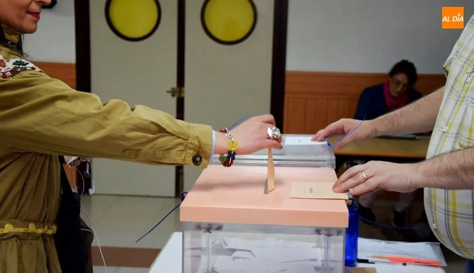 Ciudadanos se hace fuerte en municipios de alfoz como Villares de la Reina y Carbajosa de la Sagrada