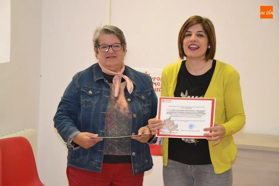 Foto 9 - Doce mujeres finalizan su formaci&oacute;n en la atenci&oacute;n sociosanitaria a personas dependientes  