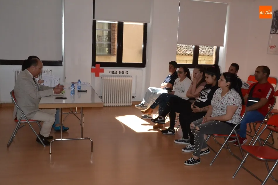 Foto 3 - Cruz Roja clausura su Proyecto de Inserci&oacute;n Laboral, en el que han participado 12 j&oacute;venes  