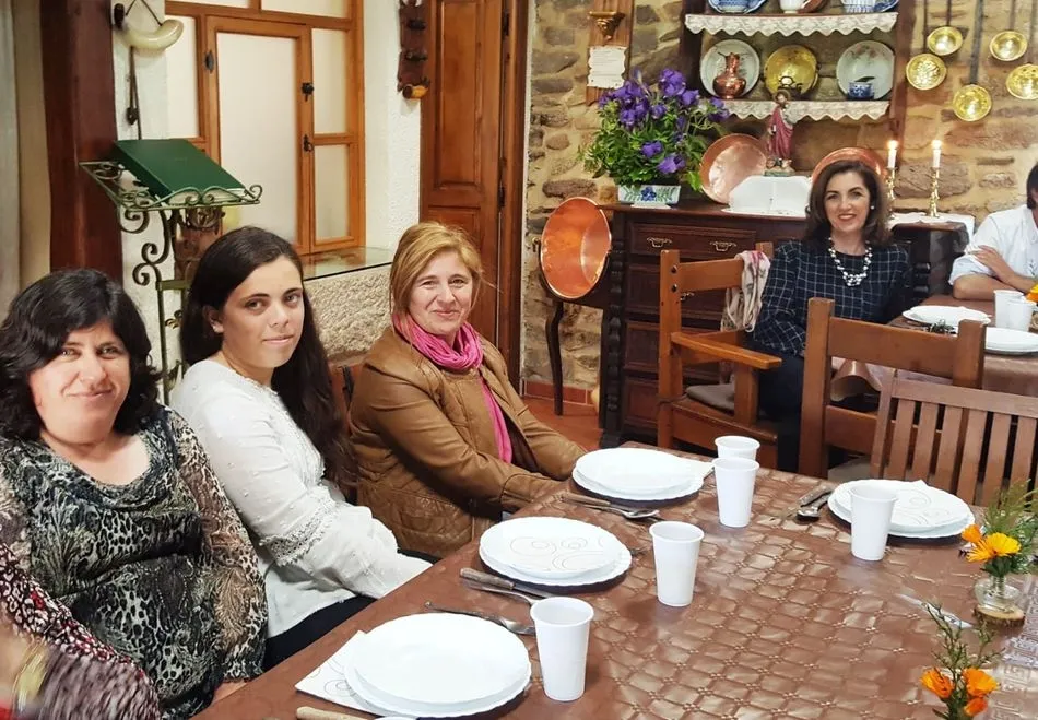 Foto 3 - Vecinos y descendientes de Pedro &Aacute;lvaro celebran la fiesta de San Marcos  