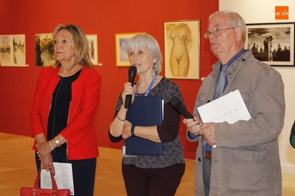 Foto 2 - El Palacio Episcopal abre sus puertas a la IV Bienal Artistas Salmantinos de Manos Unidas  