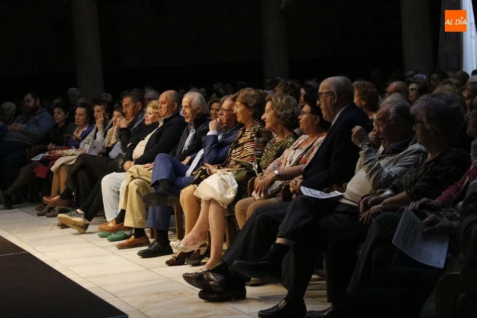 Foto 4 - Audacia Teatro representa &lsquo;Puebla de las mujeres&rsquo; en el Casino de Salamanca