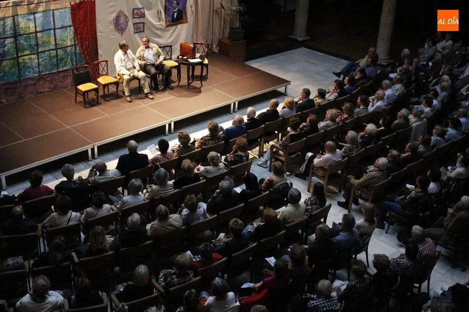 Foto 3 - Audacia Teatro representa &lsquo;Puebla de las mujeres&rsquo; en el Casino de Salamanca