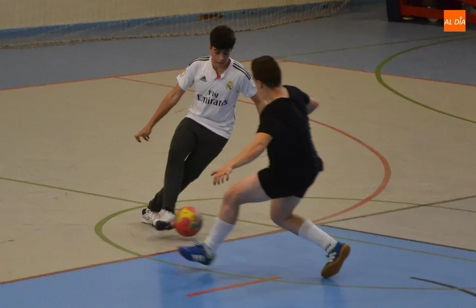 Foto 5 - Doce equipos en 3 categor&iacute;as disputan la novedosa versi&oacute;n intersemanal del Trofeo San Cayetano  