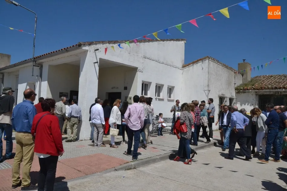 Foto 5 - Caluroso recorrido de San Jos&eacute; Obrero por las calles de Ivanrey  