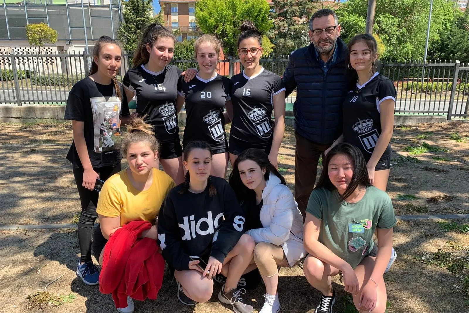 Los equipos de voley de los Juegos Escolares despiden la temporada  