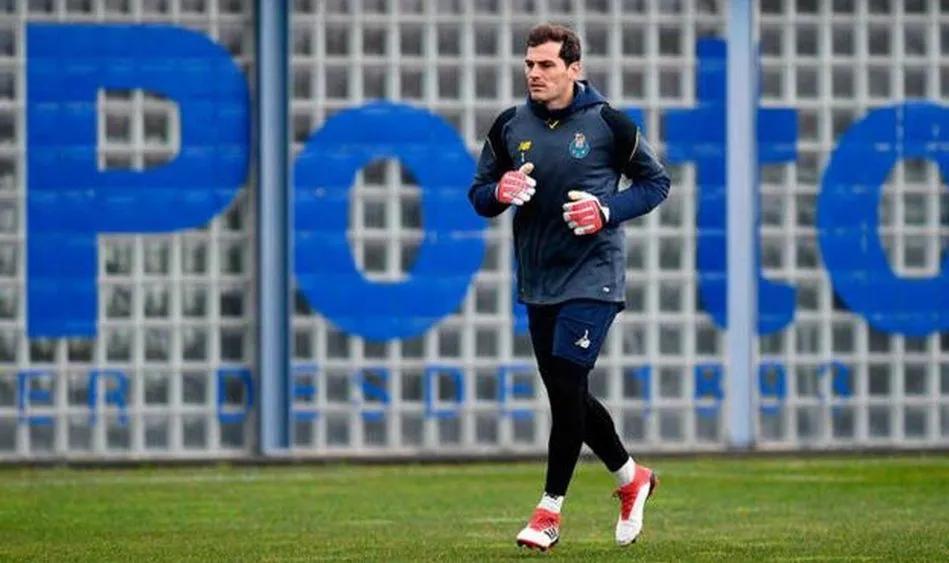 Iker Casillas, portero del Oporto
