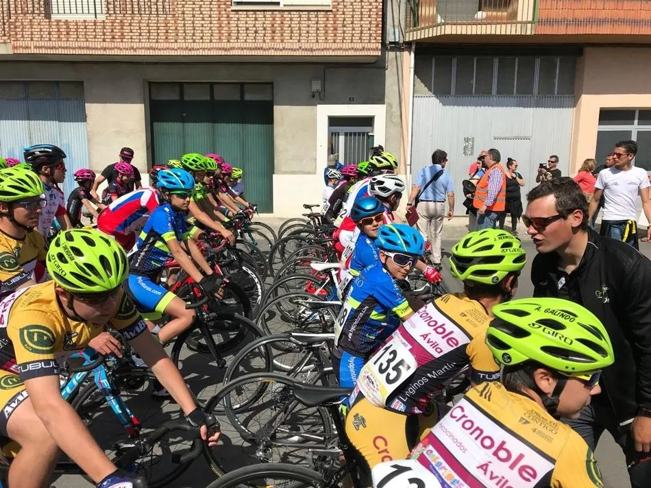 Foto 6 - Excelente debut en carretera de la Escuela de Ciclismo Salmantina con cinco puestos de privilegio...