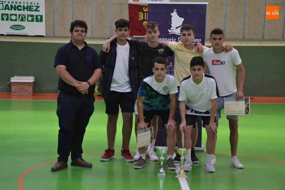 Foto 8 - Buena sesi&oacute;n de finales en el XII Trofeo San Cayetano, que tuvo un recuerdo para Iker Casillas  