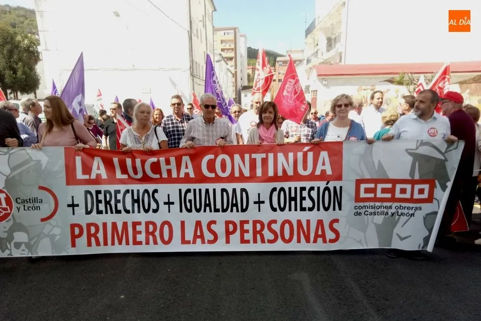 Foto 4 - En el D&iacute;a del Trabajo se pide que se implemente el Plan de Reindustrializaci&oacute;n para B&eacute;jar  