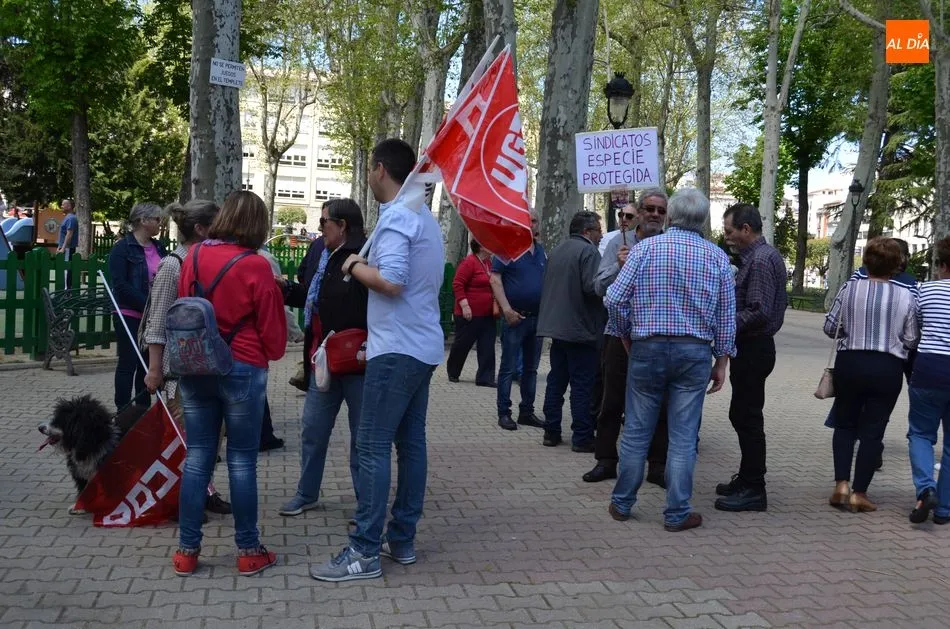 Foto 3 - En el D&iacute;a del Trabajo se pide que se implemente el Plan de Reindustrializaci&oacute;n para B&eacute;jar  