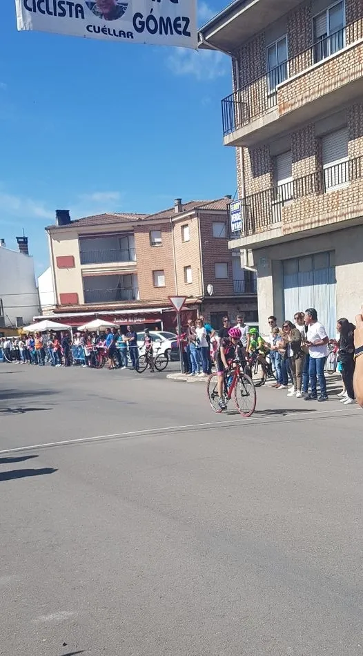 Foto 5 - Importante triunfo del equipo cadete del Club Ciclista Promesal en Madrid  