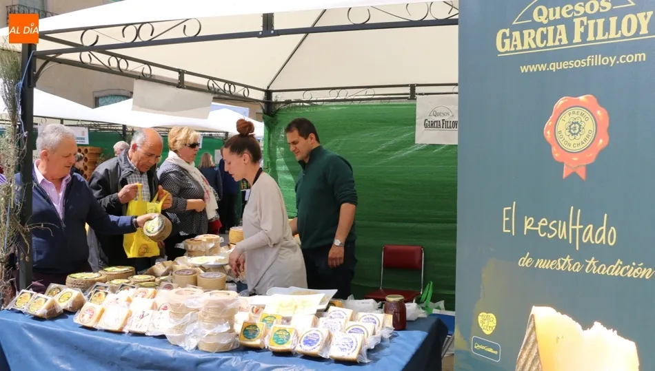 En Hinojosa estarán muy presentes los quesos de Las Arribes, elaborados con leche cruda de oveja / CORRAL