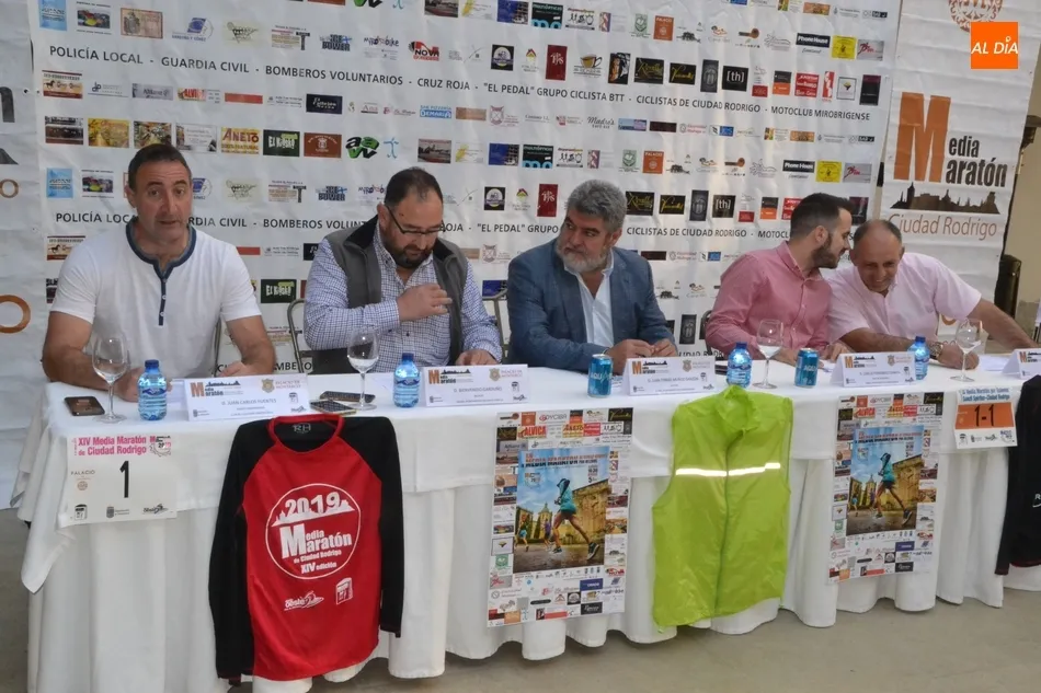 Foto 2 - La Media Marat&oacute;n baja en participaci&oacute;n tras el retraso obligado en su fecha de celebraci&oacute;n  