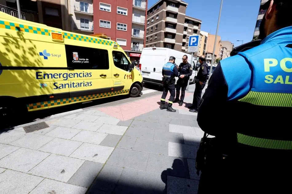 Foto 4 - Detenido un hombre despu&eacute;s de apu&ntilde;alar a su expareja en la zona de Los Ovalle
