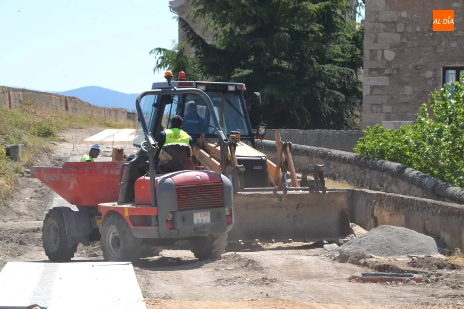 Foto 2 - La excavaci&oacute;n en el adarve desvela que la escalera de caracol encontrada est&aacute; &iacute;ntegra  