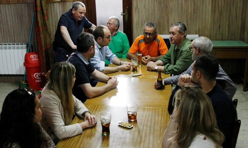 Foto 3 - El PP expresa su inter&eacute;s en fomentar la afici&oacute;n por la pesca, sobre todo entre los j&oacute;venes  