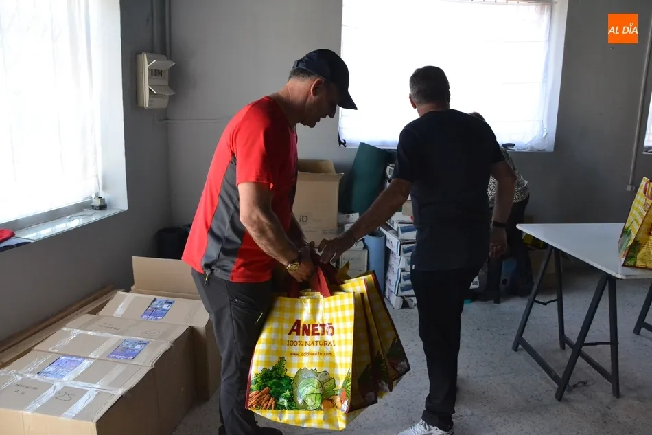Foto 7 - Los atletas de la Media Marat&oacute;n recibir&aacute;n un chaleco t&eacute;rmico y una camiseta de manga larga  