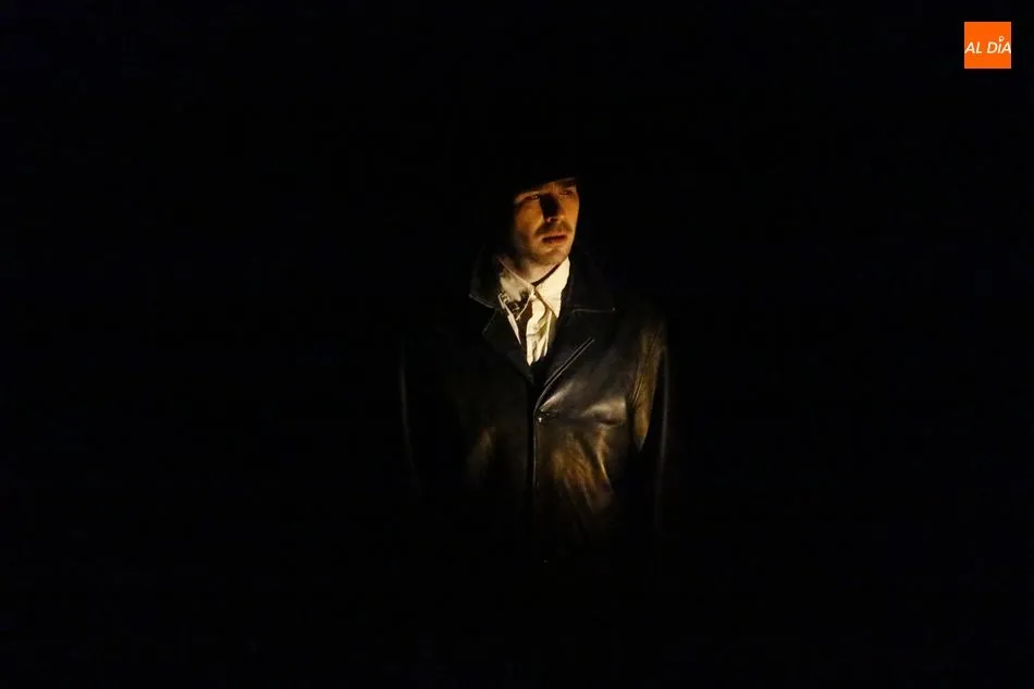Foto 5 - Impecable puesta en escena de &lsquo;La Indagaci&oacute;n&rsquo; por la compa&ntilde;&iacute;a La Lengua Teatro