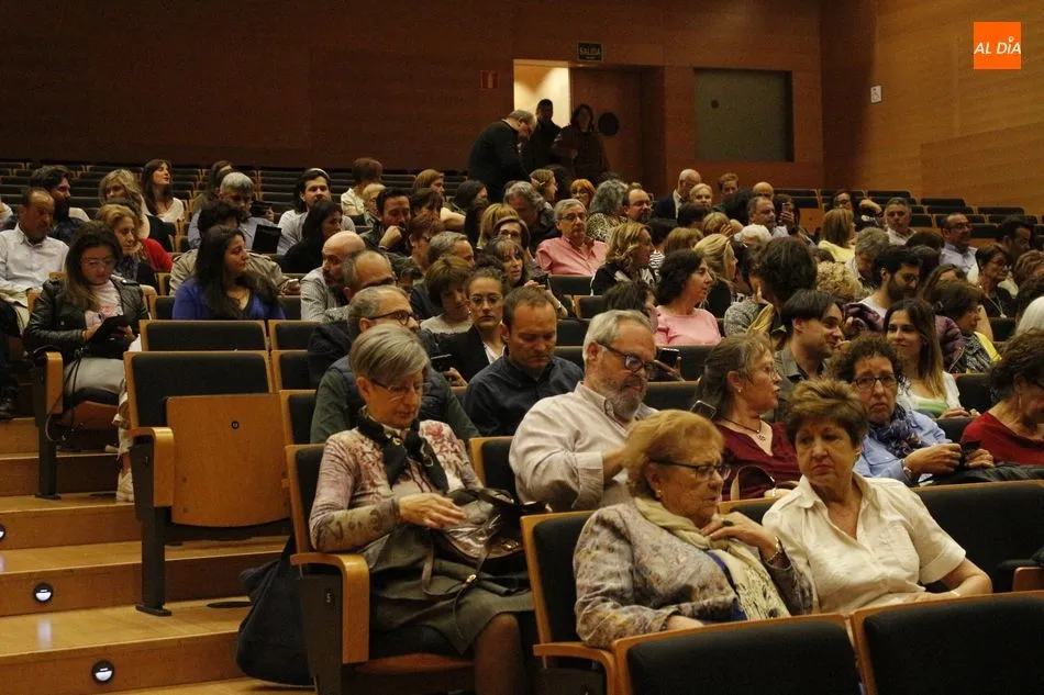 Foto 3 - Impecable puesta en escena de &lsquo;La Indagaci&oacute;n&rsquo; por la compa&ntilde;&iacute;a La Lengua Teatro
