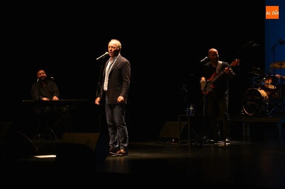 Foto 3 - Jos&eacute; Manuel Soto deleita al p&uacute;blico salmantino con un intenso y variado repertorio