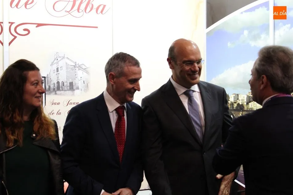 Foto 3 - Alba de Tormes muestra su riqueza cultural en la Fer&iacute;a Ib&eacute;rica de Guarda