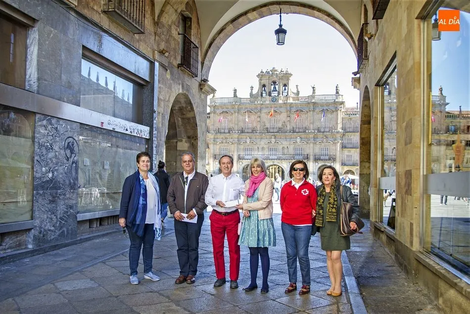 La solidaridad de los salmantinos sale a relucir con motivo de la Fiesta de la Banderita de Cruz...