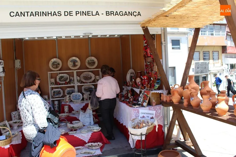 Foto 4 - Bragan&ccedil;a invita a vivir la Feria de las Cantarinhas y de Artesan&iacute;a  