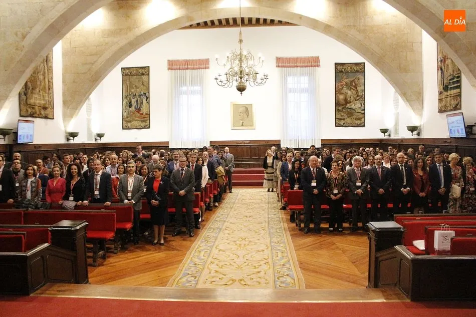 Foto 2 - La Universidad de Salamanca acoge la primera reuni&oacute;n de antiguos alumnos del a&ntilde;o