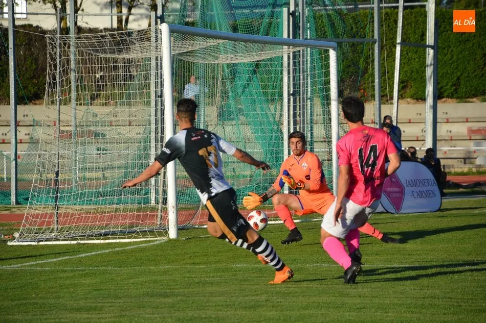 Foto 7 - Unionistas y San Sebasti&aacute;n de los Reyes se reparten los puntos (1-1)