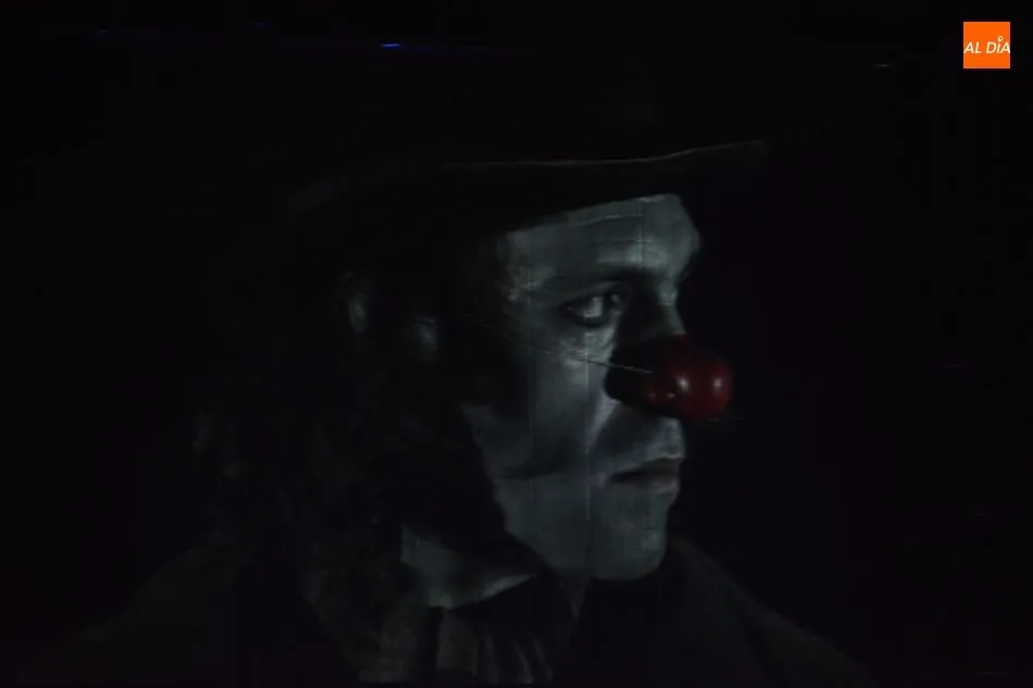 Foto 7 - El tri&aacute;ngulo amoroso de &lsquo;La Strada&rsquo; llena de drama el Liceo