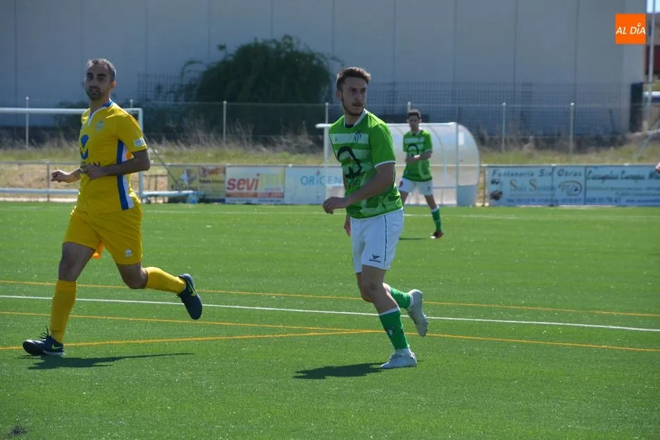Foto 8 - El Navega y el Hergar Camelot &lsquo;B&rsquo; no dan su brazo a torcer en la pugna por el campeonato&nbsp;