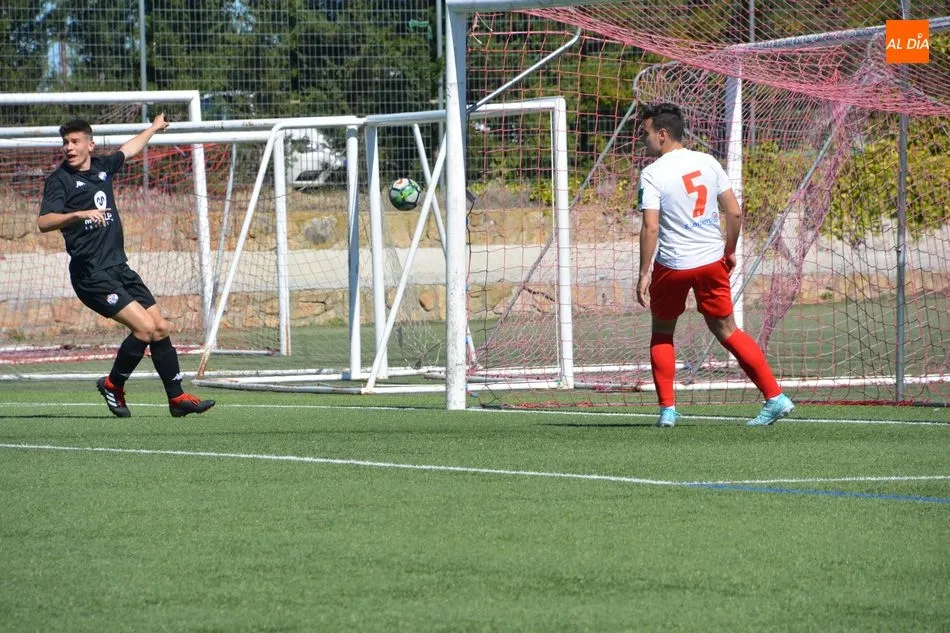 Foto 9 - Resultados, clasificaciones e im&aacute;genes del f&uacute;tbol base regional