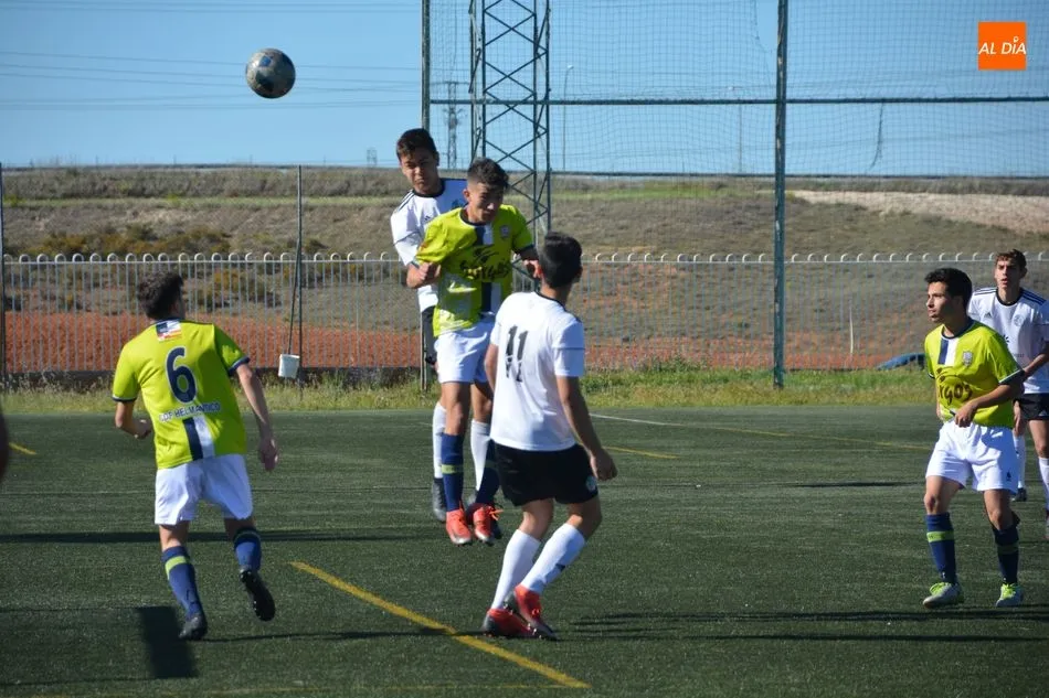 Foto 11 - Resultados, clasificaciones e im&aacute;genes del f&uacute;tbol base regional