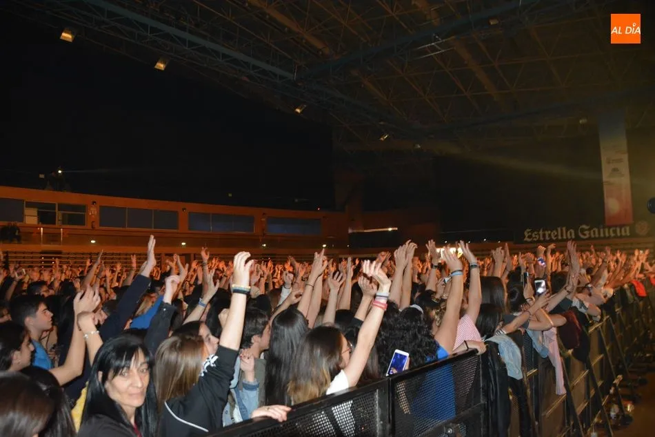 Foto 4 - Beret emociona al p&uacute;blico con su m&uacute;sica