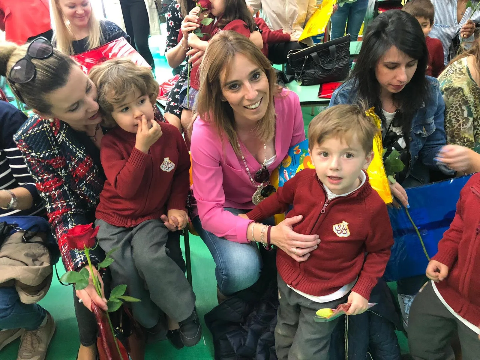Foto 7 - Los alumnos de Educaci&oacute;n Infantil del San Juan Bosco celebran el D&iacute;a de la Madre