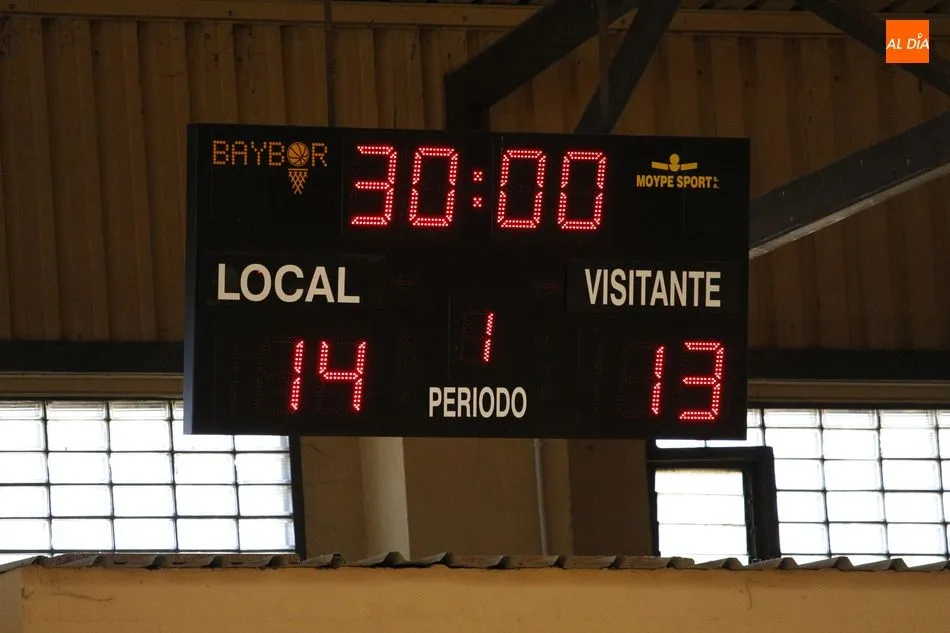 Foto 5 - El Ciudad de Salamanca cae en el &uacute;ltimo partido de la temporada ante el BM Delicias (28-29)