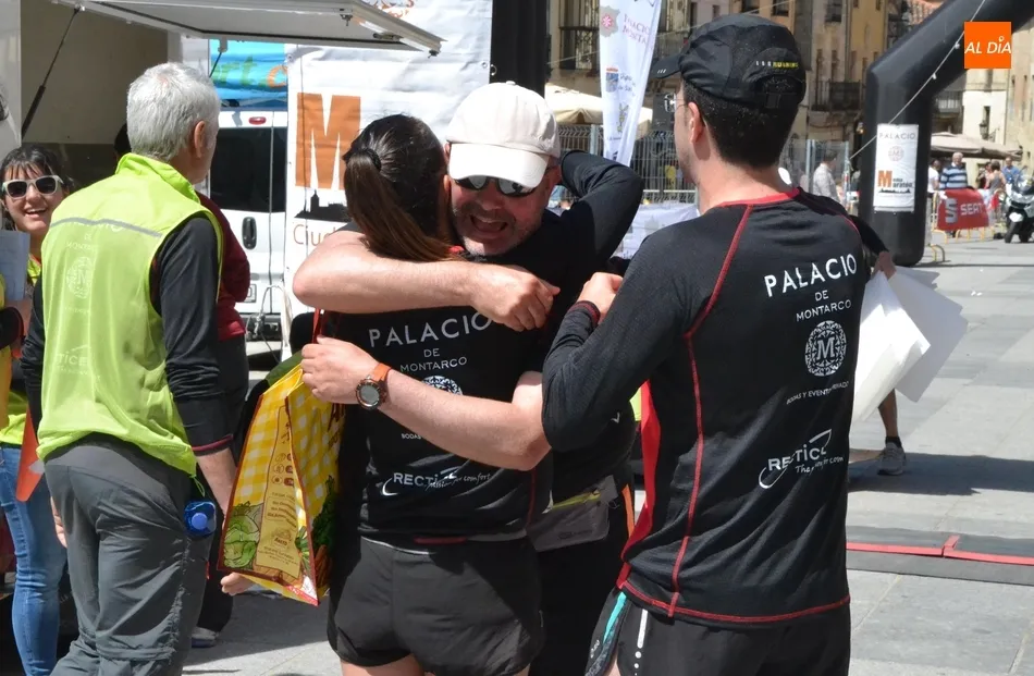 Foto 7 - El notable calor marca una Media Marat&oacute;n con menos atletas pero con m&aacute;s emociones  
